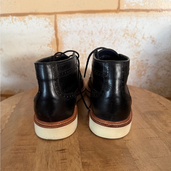 Preowned Cole Haan Black Leather Chukka Boots Size 10 - Picture 3 of 6